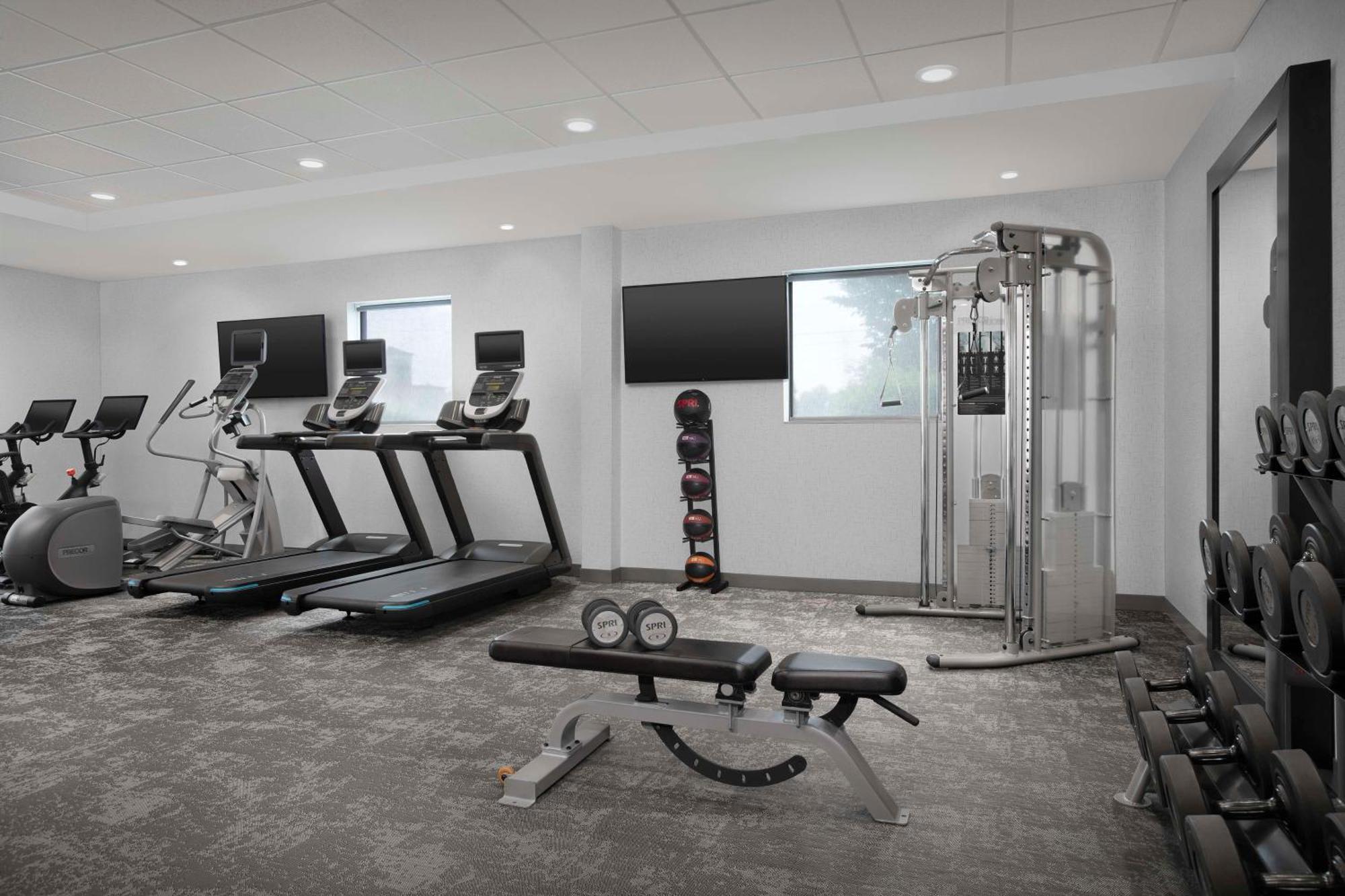 Hotel Home2 By Hilton Clarksville/ft. Campbell 3*